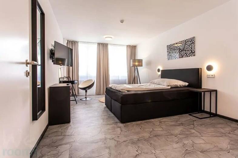 WG-Zimmer zur Miete Wohnen auf Zeit 450 € 14 m² 3. Geschoss frei ab sofort Taunusstraße 00 3.OG Bahnhofsviertel Frankfurt am Main 60329
