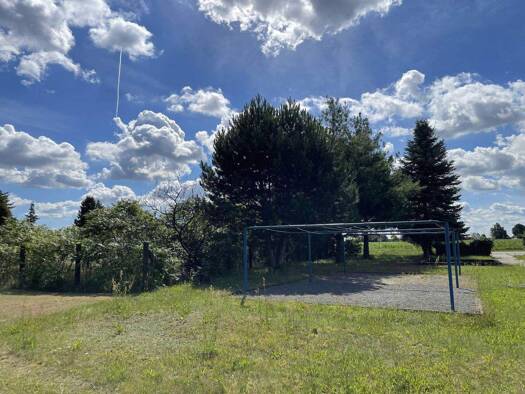 Wohnung zur Miete 300 € 3 Zimmer 58 m² frei ab sofort Arzberg 04886