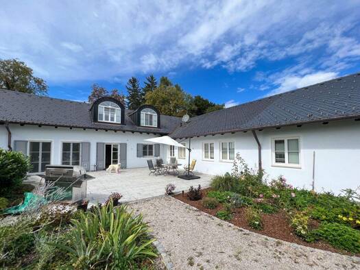 Einfamilienhaus zur Miete 4.450 € 4 Zimmer 220 m² 250 m² Grundstück Bernried Bernried am Starnberger See 82347