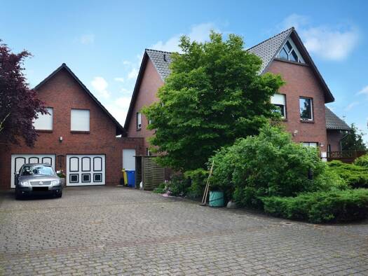 Einfamilienhaus zum Kauf 650.000 € 241 m² 1.500 m² Grundstück Pölchow Pölchow 18059