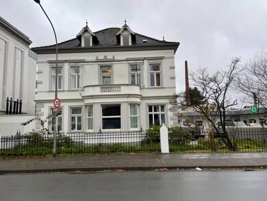Haus zur Miete 2.100 € 8 Zimmer 245 m² 400 m² Grundstück frei ab sofort Schötmar Bad Salzuflen 32108