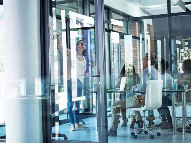 Ausstellungsfläche zur Miete provisionsfrei 15.075 € 5 Zimmer 500 m² Verkaufsfläche Marburg 35039