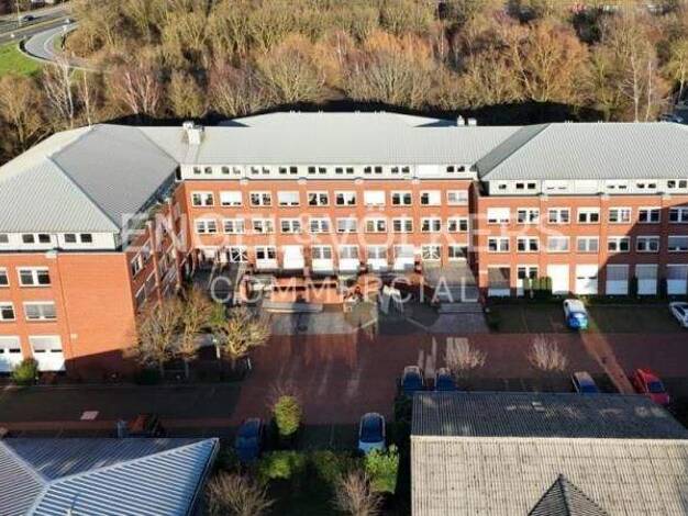 Bürofläche zur Miete 7,50 € 2.196 m² Bürofläche teilbar ab 208 m² Lehe Bremen 28359