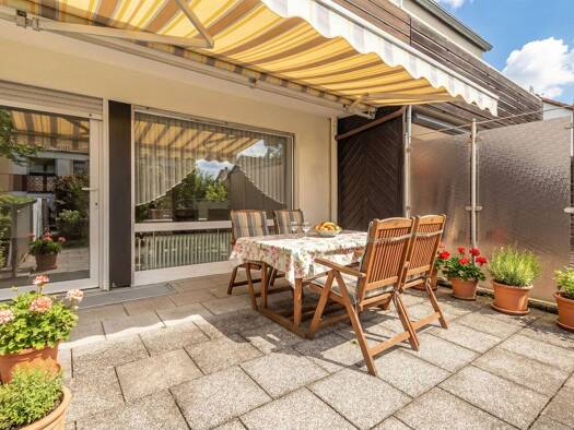 Reihenmittelhaus zum Kauf 395.000 € 5 Zimmer 131 m² 195 m² Grundstück Limbach Schwabach 91126