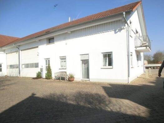 Reihenendhaus zum Kauf 398.000 € 3,5 Zimmer 150 m² Niederwerrn 97464