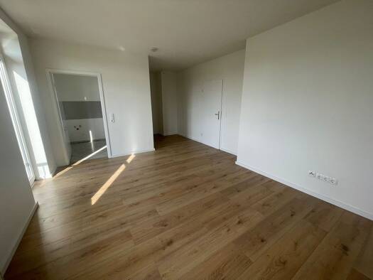 Wohnung zur Miete 567 € 2 Zimmer 54 m² 3. Geschoss frei ab sofort Herrnhuter Straße 6 Anger-Crottendorf Leipzig 04318