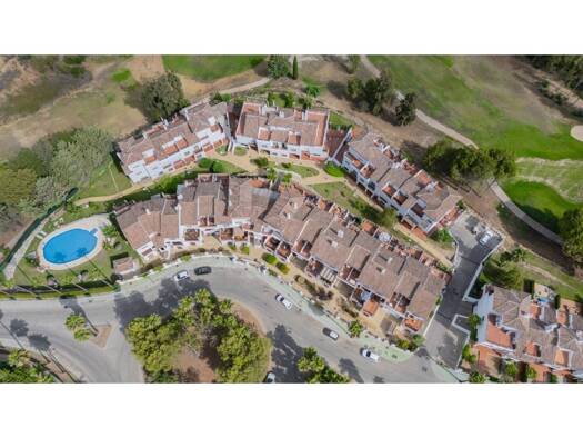 Villa zum Kauf 599.000 € 4 Zimmer 210 m² Alhaurín de la Torre 29130