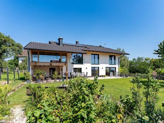 Einfamilienhaus zum Kauf 7 Zimmer 300 m² 924 m² Grundstück Weildorf Teisendorf 83317