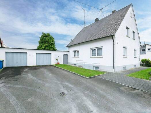 Einfamilienhaus zum Kauf 375.000 € 5,5 Zimmer 114,5 m² 968 m² Grundstück Waldstetten 89367