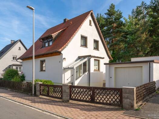 Einfamilienhaus zum Kauf 255.000 € 5 Zimmer 91 m² 505 m² Grundstück Oberreichenbach 91097