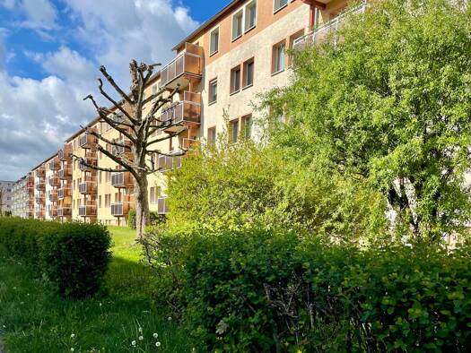 Wohnung zur Miete 377 € 3 Zimmer 58 m² 1. Geschoss frei ab sofort Ossietzkystraße 50 e Meißen 01662