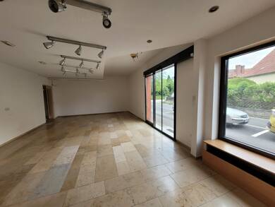 Laden zur Miete provisionsfrei 460 € 134 m² Verkaufsfläche Obertorstraße 2 Kirchheim Kirchheim 97268