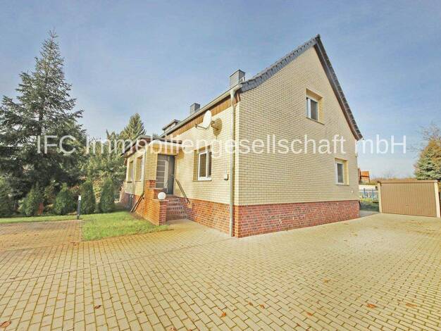 Doppelhaushälfte zum Kauf 255.000 € 3 Zimmer 110 m² 600 m² Grundstück Lutherstadt Wittenberg Wittenberg 06886