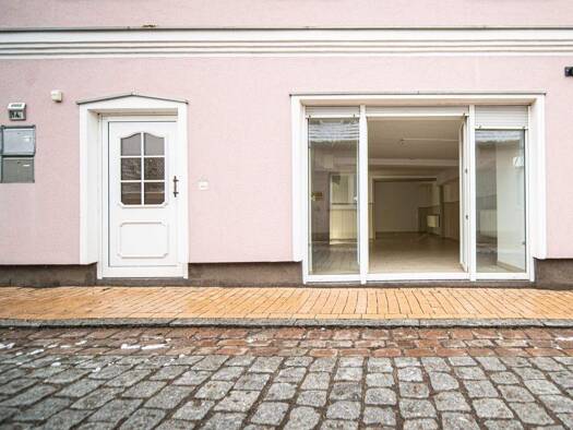 Verkaufsfläche zum Kauf 133.000 € 2 Zimmer 70 m² Verkaufsfläche Crivitz 19089