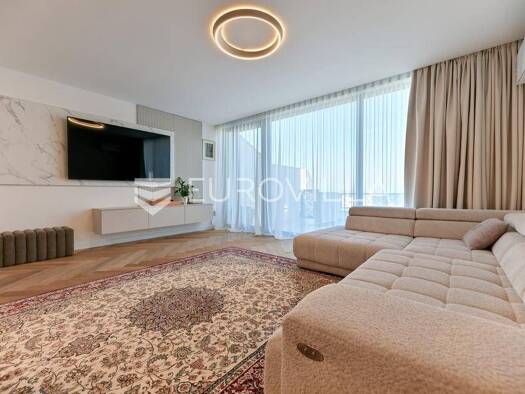 Wohnung zur Miete - Erstbezug 2.300 € 2 Zimmer 230,7 m² Podstrana Podstrana 21311