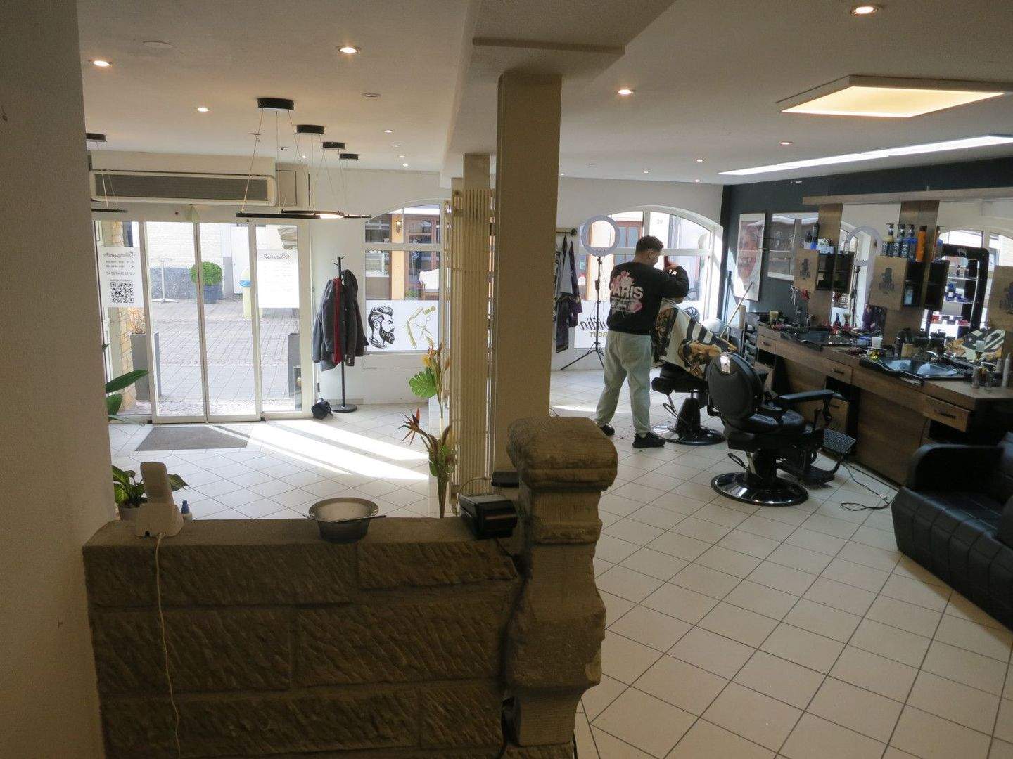 Immobilie in Murrhardt - Kapitalanlage: Mehrfamilienhaus mit Gewerbeeinheit, attraktive Rendite. Das Schmuckstück in Murrhardt - Bild 1