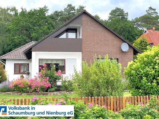Einfamilienhaus zum Kauf 270.000 € 5 Zimmer 151 m² 1.385 m² Grundstück Rehburg Rehburg-Loccum 31547