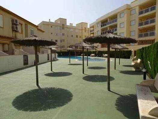 Wohnung zur Miete 700 € 2 Zimmer 85 m² Calle De Roderic De Osona Oliva 46780