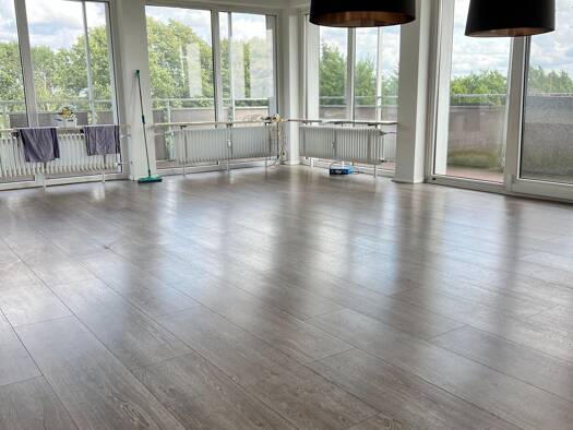 Wohnung zur Miete 1.500 € 3 Zimmer 117 m² Geschoss 8/9 frei ab 01.09.2026 Halstenbek 25469