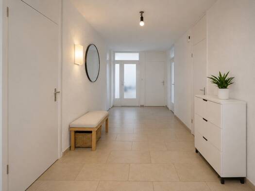 Wohnung zum Kauf 429.000 € 5 Zimmer 113 m² Reinhausen Regensburg 93057