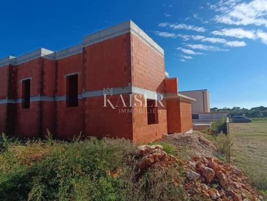 Haus zum Kauf 281.000 € 4 Zimmer 118 m² Pula Center