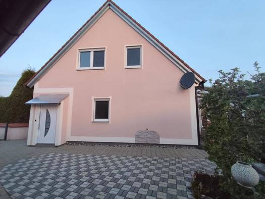Einfamilienhaus zum Kauf provisionsfrei 449.000 € 5 Zimmer 113 m² 711 m² Grundstück frei ab sofort Dürrenzimmern Nördlingen 86720