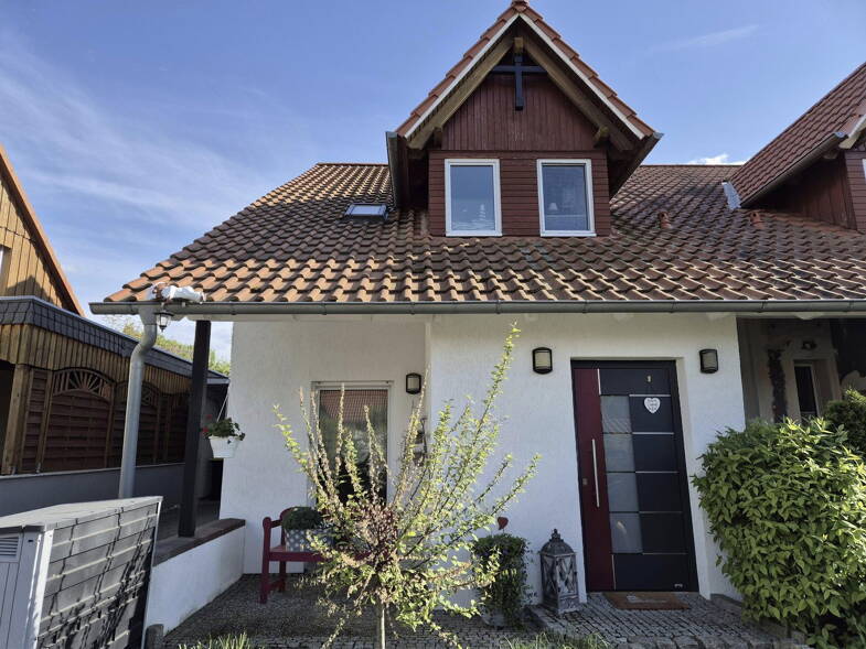 Doppelhaushälfte zum Kauf provisionsfrei 387.000 € 7 Zimmer 167 m² 326 m² Grundstück frei ab 01.12.2025 Hahndorf Goslar 38644