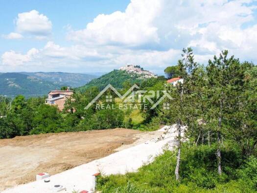 Land-/Forstwirtschaft zum Kauf 218.000 € Motovun Motovun