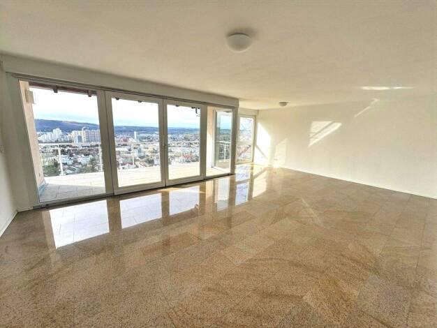 Wohnung zum Kauf 845.000 € 5,5 Zimmer 175 m² frei ab sofort Leonberg 71229