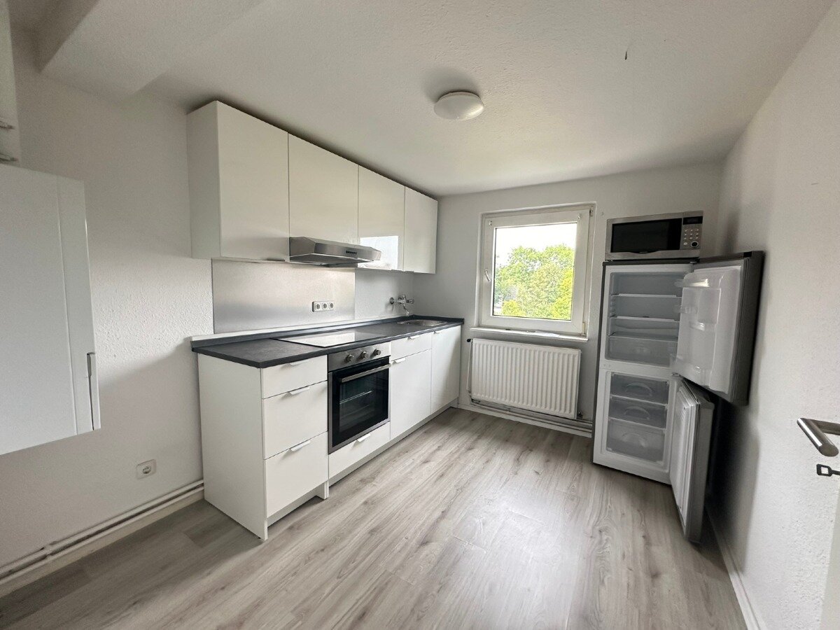 Wohnung zur Miete 420 € 4,5 Zimmer 66 m²<br/>Wohnfläche 3.<br/>Geschoss 01.12.2024<br/>Verfügbarkeit Bahnhofstr. 61 Westenfeld Bochum 44866