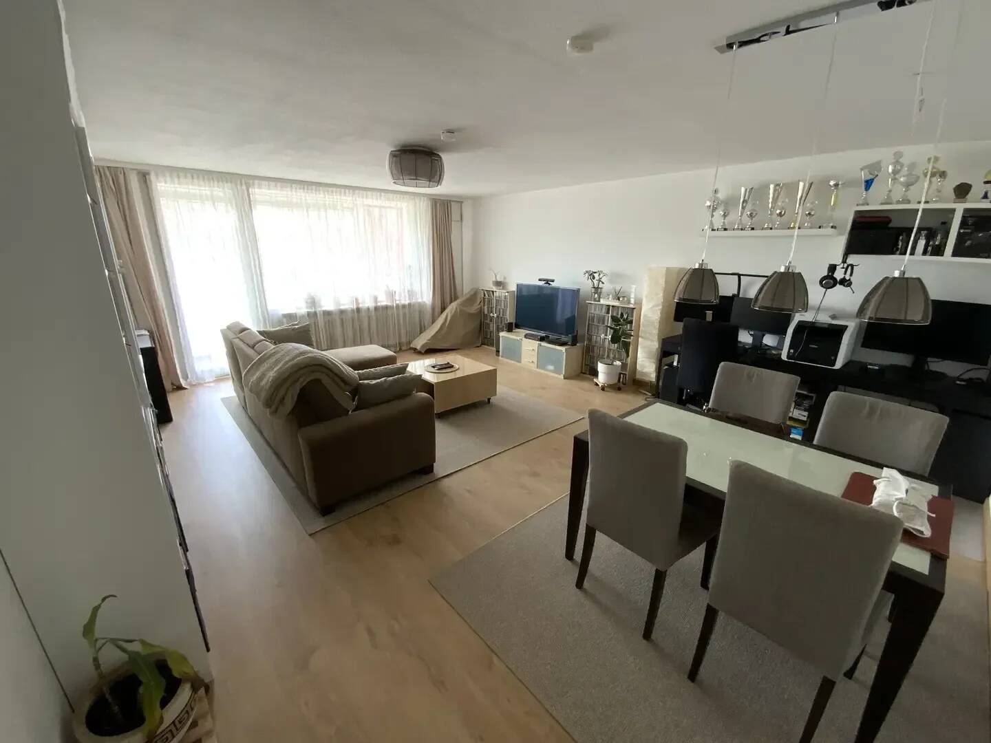 Property thumbnail 11