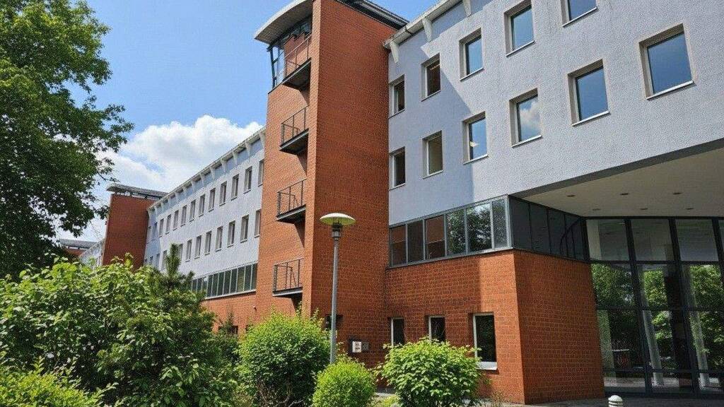 Büro zur Miete provisionsfrei 15.000 m² Bürofläche teilbar ab 1.000 m² Neu Zippendorf Schwerin 19063