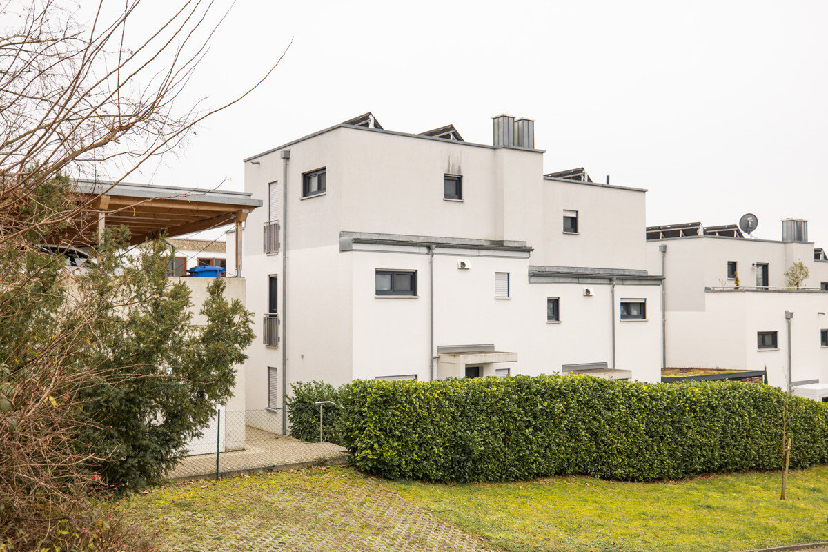 Doppelhaushälfte zum Kauf 699.000 € 4,5 Zimmer 100,5 m²<br/>Wohnfläche 171 m²<br/>Grundstück Dettingen Konstanz / Dettingen 78465