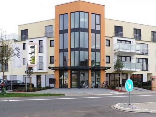 Wohnung zur Miete 1.295 € 1 Zimmer 56 m² frei ab sofort Gerauer Straße 30 Mörfelden Mörfelden-Walldorf 64546