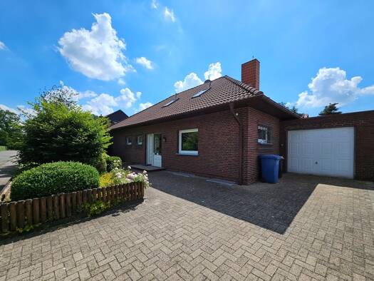 Einfamilienhaus zur Miete 1.650 € 6 Zimmer 200 m² 714 m² Grundstück Cloppenburg Cloppenburg 49661