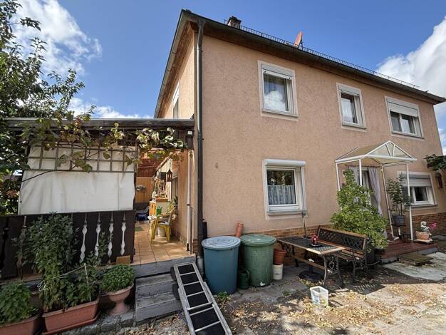 Einfamilienhaus zum Kauf 155.000 € 5 Zimmer 110 m² 371 m² Grundstück Dentlein 91599
