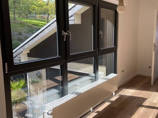 Wohnung zur Miete 850 € 3 Zimmer 120 m² Geschoss 2/3 frei ab sofort Derschlag Gummersbach 51645