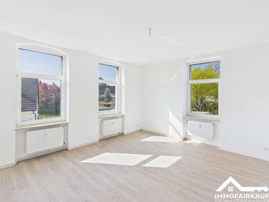 Wohnung zur Miete 470 € 2 Zimmer 74 m² frei ab 01.10.2026 Dahlenwarsleben Niedere Börde 39326