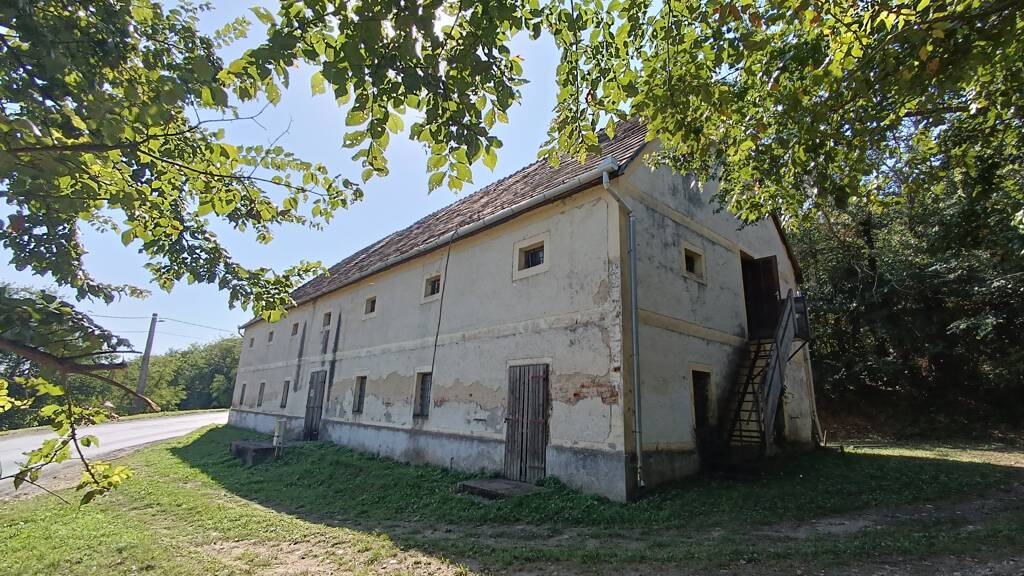 Rustico zum Kauf provisionsfrei 93.000 € 4 Zimmer 450 m² 868 m² Grundstück frei ab sofort Bálványos