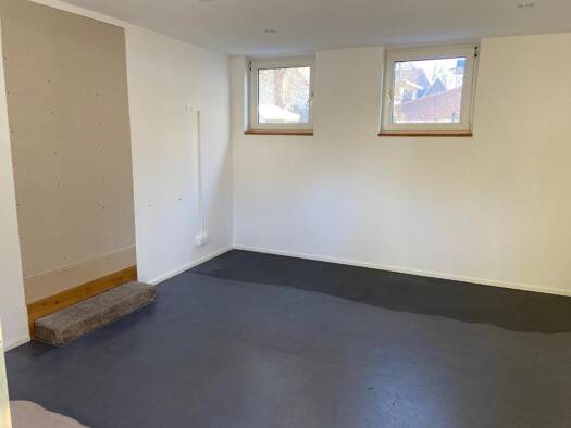 Büro zur Miete provisionsfrei 260 € 1 Zimmer 25 m² Bürofläche Fischbach Nürnberg 90475