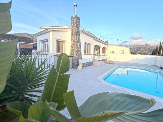 Haus zum Kauf 499.000 € 179 m² 419 m² Grundstück Roses 17480