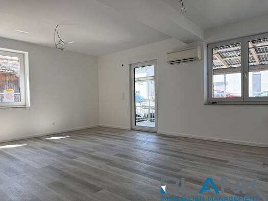 Wohnung zum Kauf 439.000 € 3 Zimmer 101,9 m² EG Kuppingen Herrenberg 71083