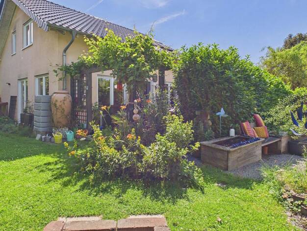Doppelhaushälfte zum Kauf 398.000 € 5 Zimmer 135 m² 420 m² Grundstück Merten Eitorf 53783
