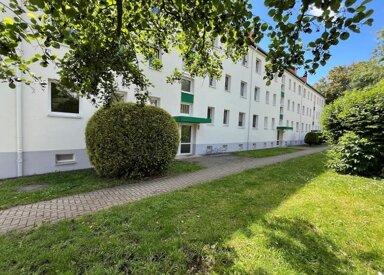 Wohnung zur Miete 363 € 3 Zimmer 60,4 m² 2. Geschoss frei ab 01.01.2025 Diesterwegring 9 Oschersleben Oschersleben 39387