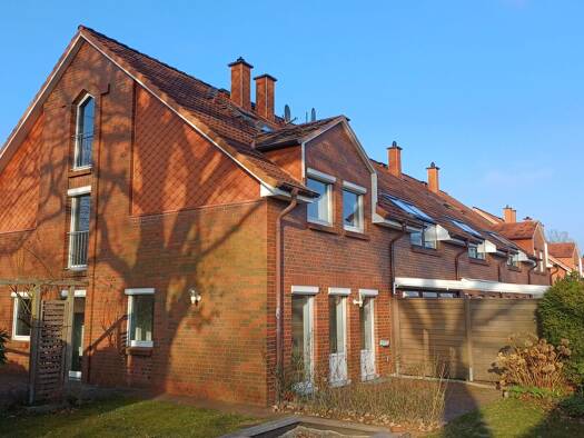 Reihenhaus zur Miete 1.550 € 5 Zimmer 124 m² 600 m² Grundstück frei ab 15.04.2026 Henstedt-Ulzburg 24558