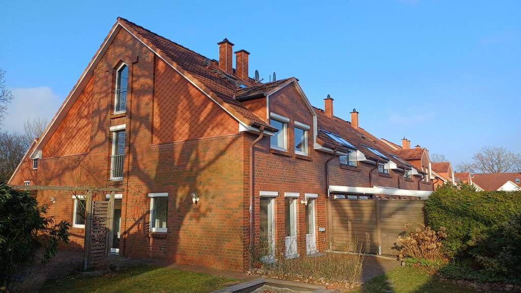 Reihenhaus zur Miete 1.550 € 5 Zimmer 124 m² 600 m² Grundstück frei ab 15.04.2026 Henstedt-Ulzburg 24558