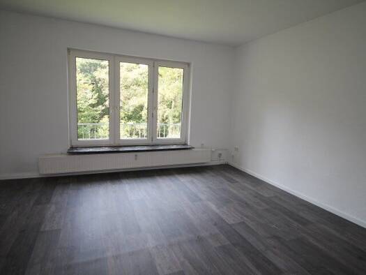 Wohnung zur Miete 296 € 1 Zimmer 38,3 m² 1. Geschoss Loga Leer 26789
