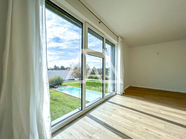 Einfamilienhaus zum Kauf 1.150.000 € 9 Zimmer 440 m² 2.200 m² Grundstück Berliner Chaussee Berliner Chaussee 39114