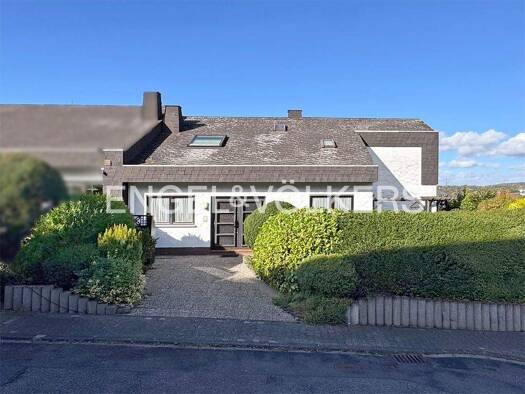 Doppelhaushälfte zum Kauf 398.000 € 5 Zimmer 155 m² 385 m² Grundstück Vallendar 56179