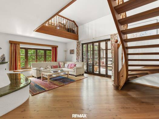 Einfamilienhaus zum Kauf 1.399.000 € 7 Zimmer 249 m² 3.035 m² Grundstück Berndorf 2560